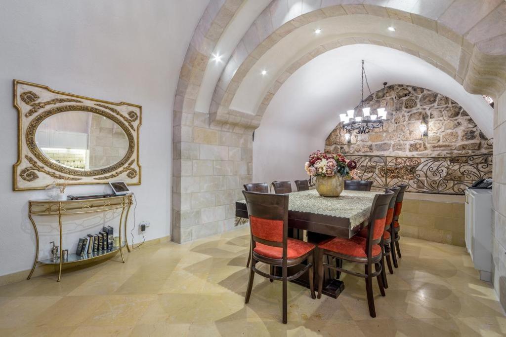 Western Wall Luxury House - Avraham Єрусалим Екстер'єр фото